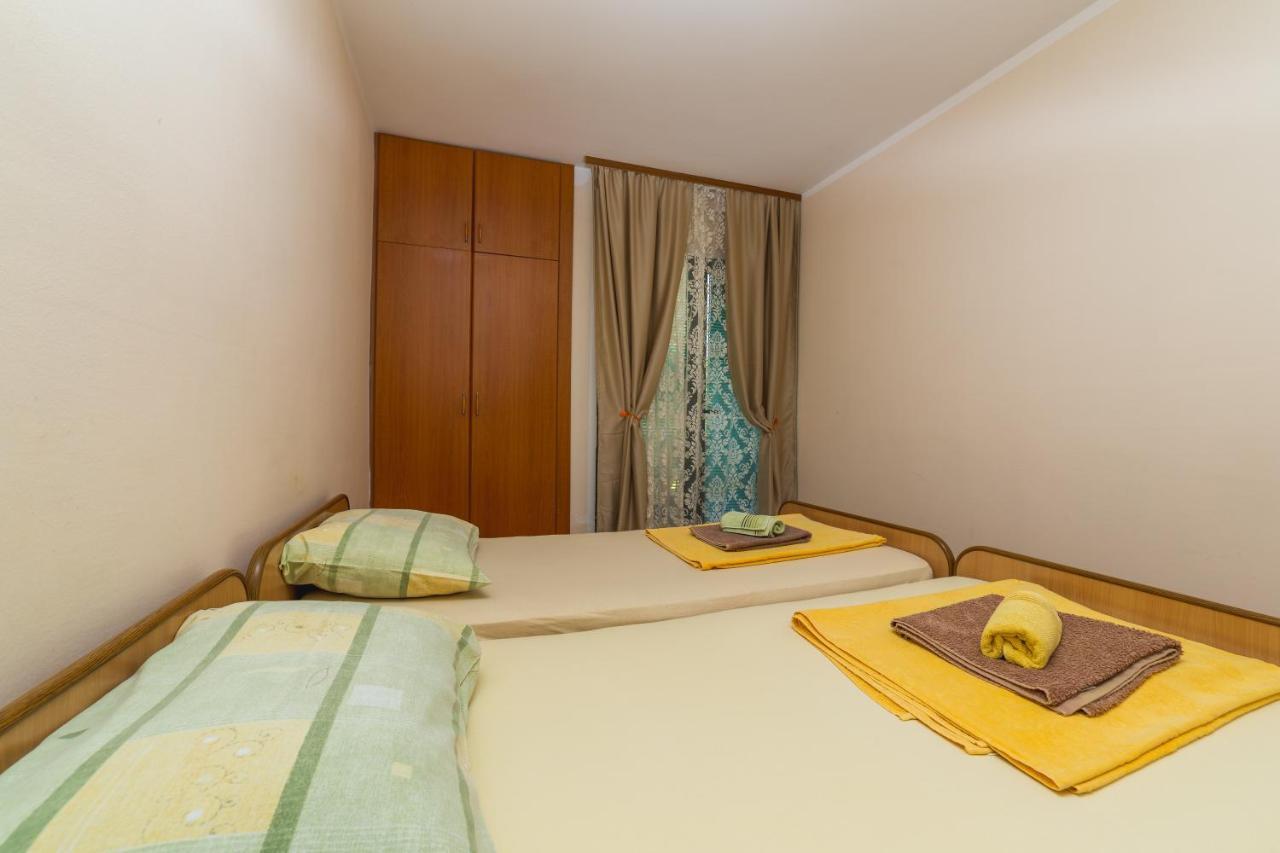 Villa Vera Budva Luaran gambar