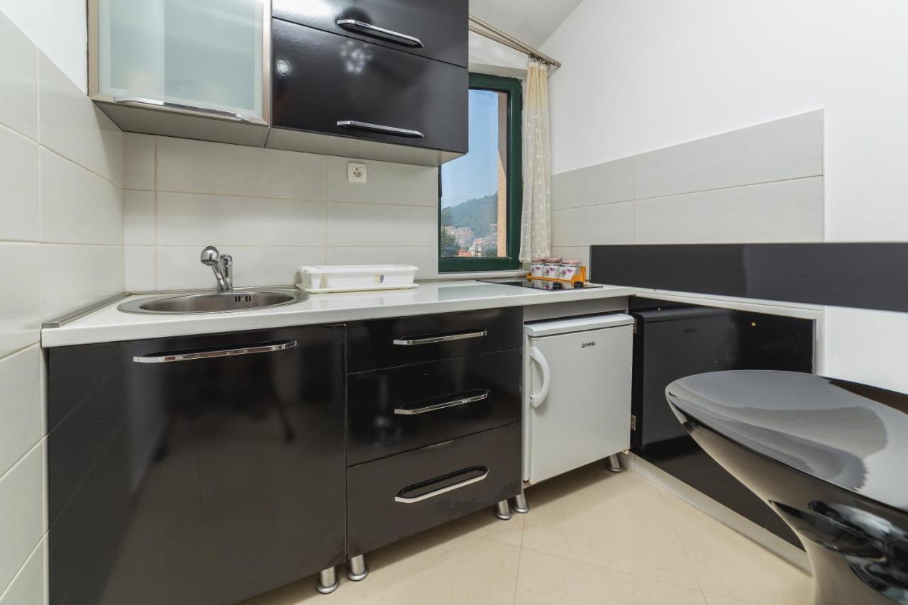 Villa Vera Budva Luaran gambar